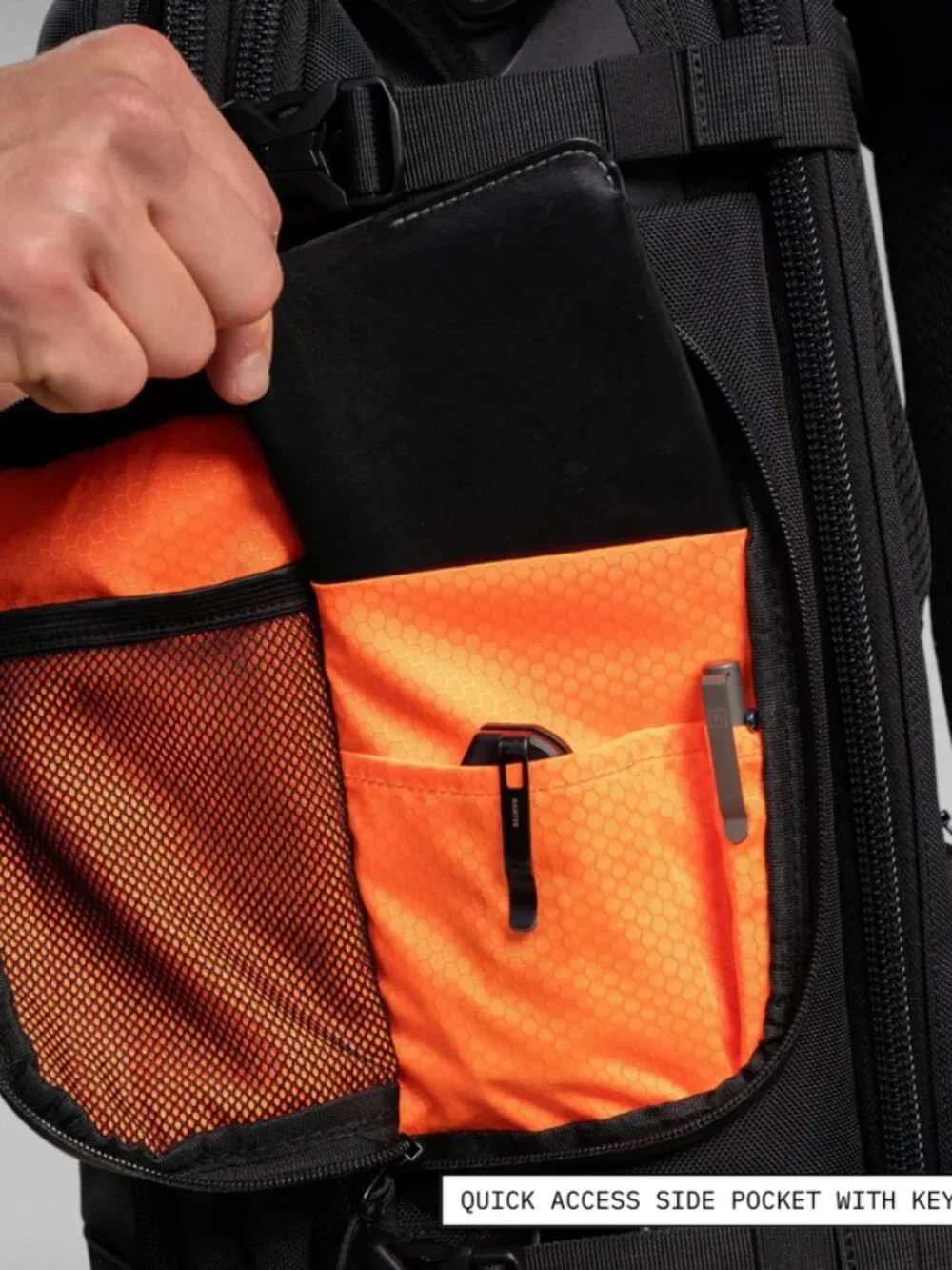 Oono Backpack V3.5 20L + Free Travel Essential Kit
